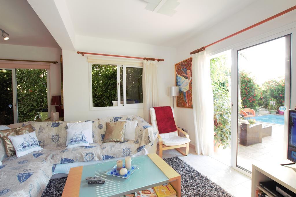 Helene Villa Protaras Exterior photo