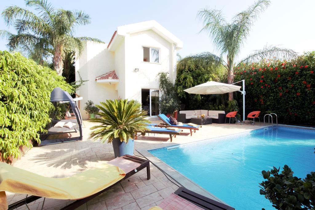 Helene Villa Protaras Exterior photo